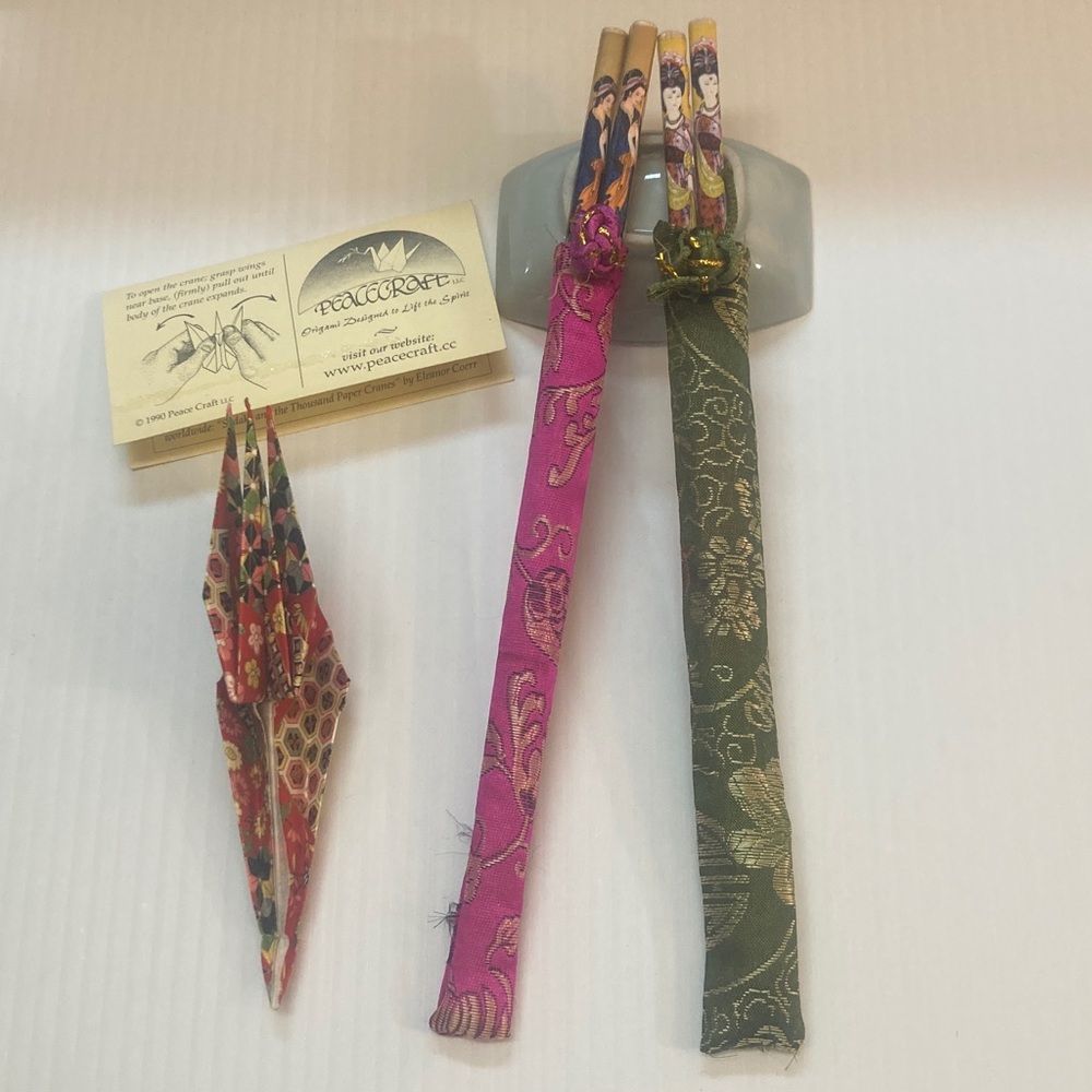 Bamboo Chopsticks & Origami Bird